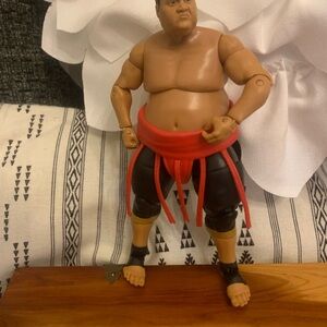 WWE Yokozuna wrestler action figure Elite collection 7” tall